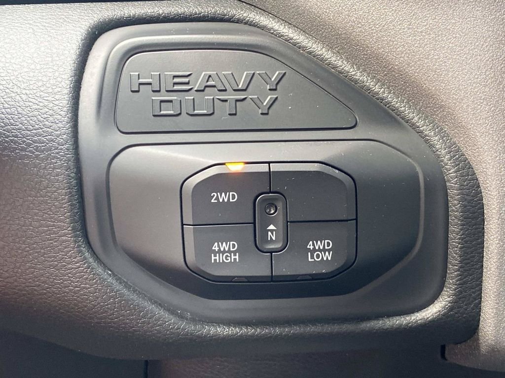 Used 2026 RAM 2500 Tradesman w/ Chrome Appearance Group AWD/4WD image 29