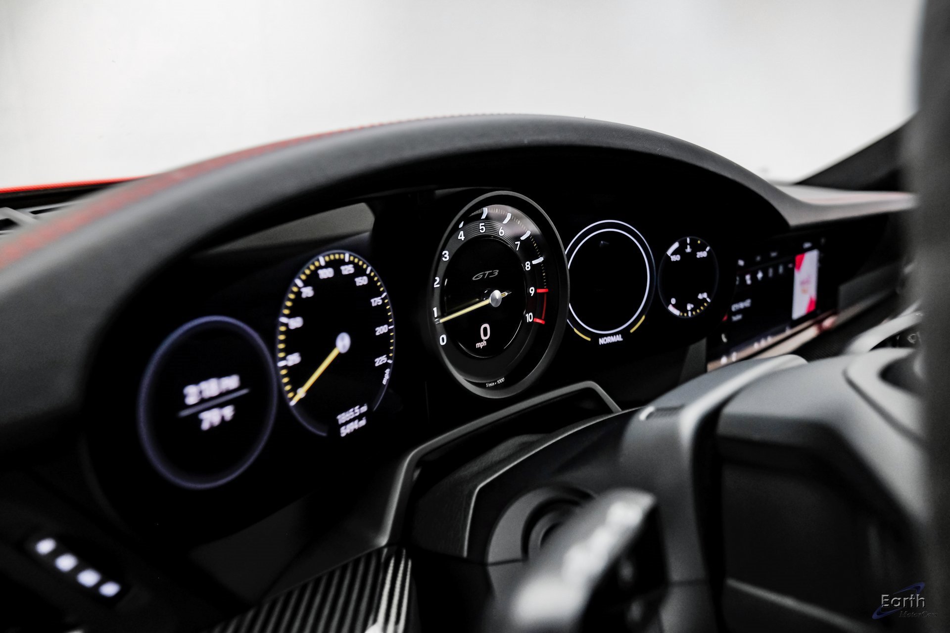 Used 2022 Porsche 911 GT3 image 35