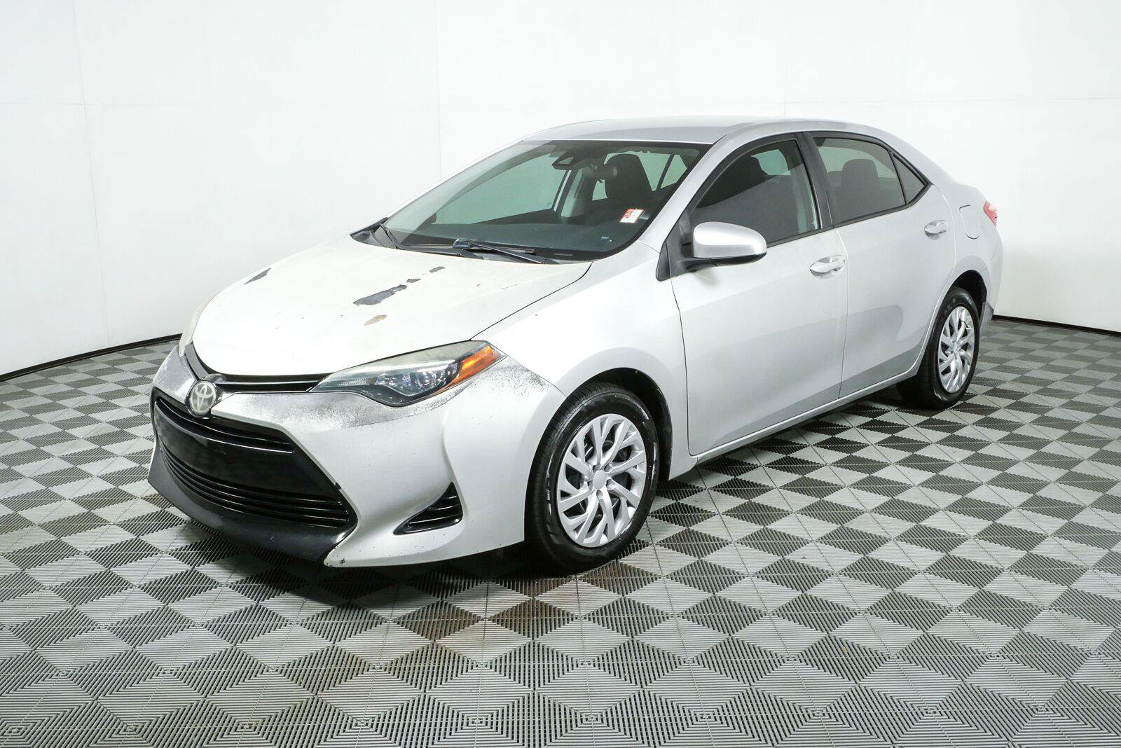 Used 2017 Toyota Corolla LE FWD image 22