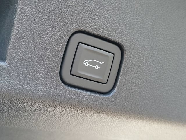 New 2026 Buick Enclave Sport Touring w/ Power Package FWD image 9