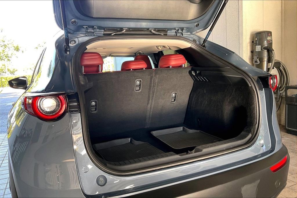 Used 2025 MAZDA CX-30 AWD 2.5 S w/ Preferred Package image 18