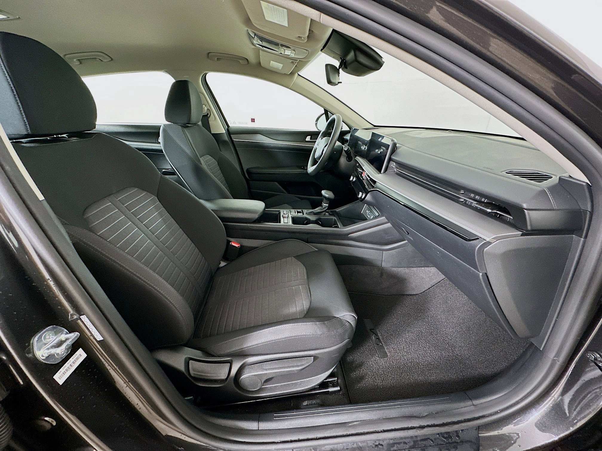 Used 2025 Kia K5 LXS image 29