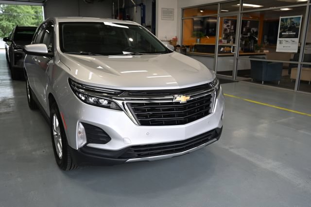 Used 2022 Chevrolet Equinox LT FWD image 3