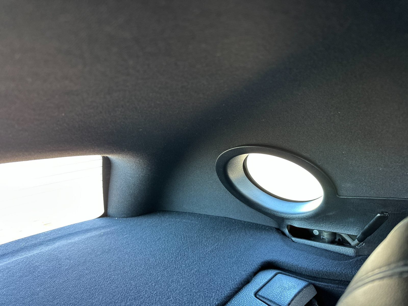 Used 2003 Ford Thunderbird RWD image 28