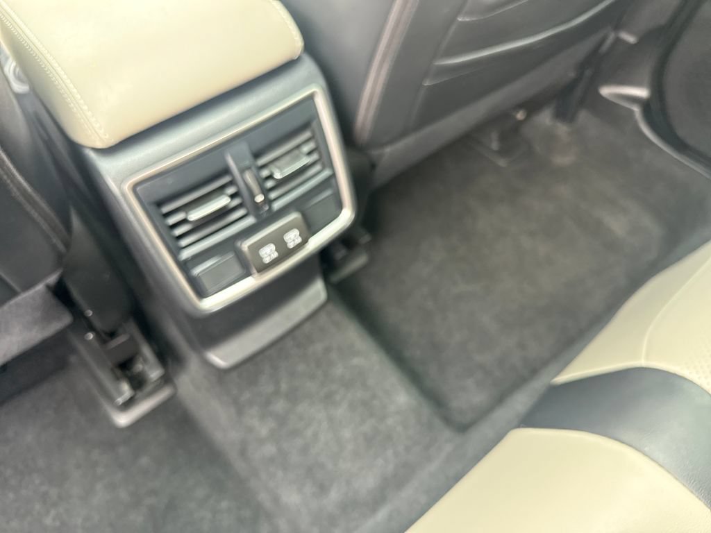 Used 2024 Subaru Forester Limited AWD/4WD image 21