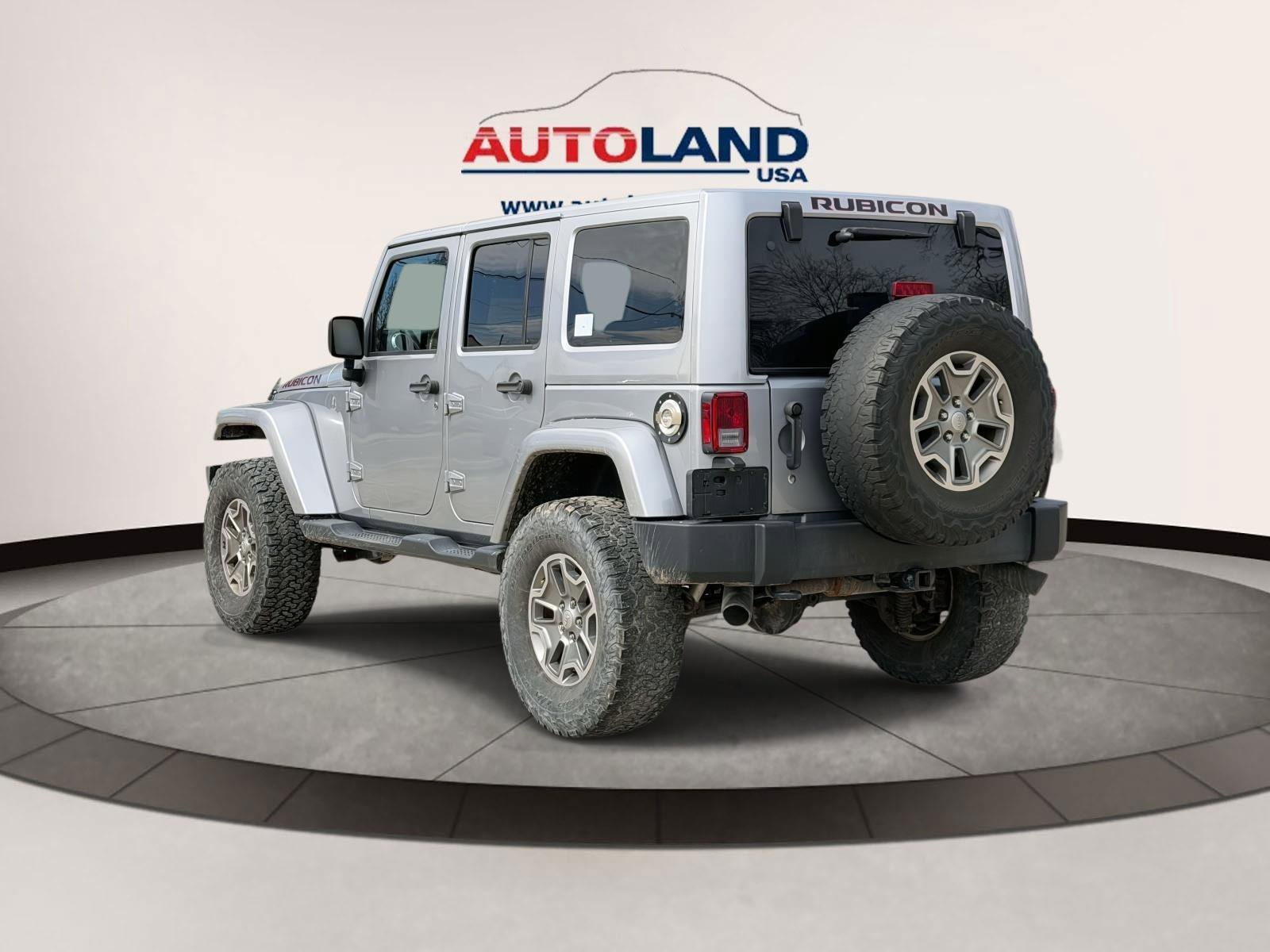 Used 2016 Jeep Wrangler Unlimited Rubicon w/ Dual Top Group AWD/4WD image 4