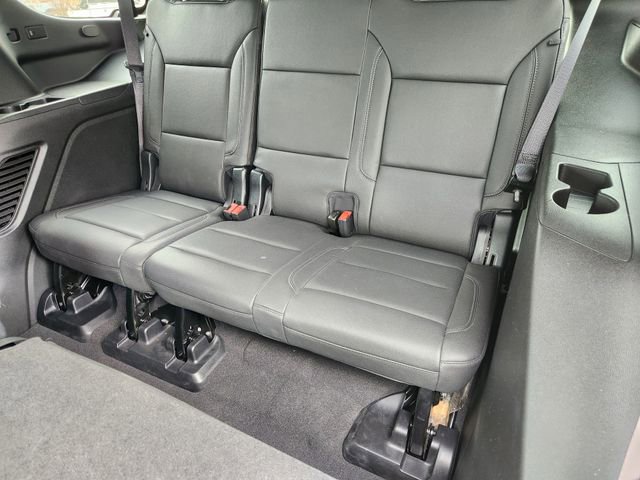Used 2023 Chevrolet Tahoe Z71 w/ Luxury Package AWD/4WD image 29