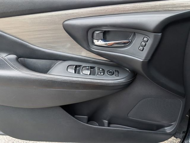 Used 2018 Nissan Murano Platinum w/ Cargo Package image 33