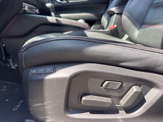 Used 2025 MAZDA CX-5 Carbon Edition AWD/4WD image 14