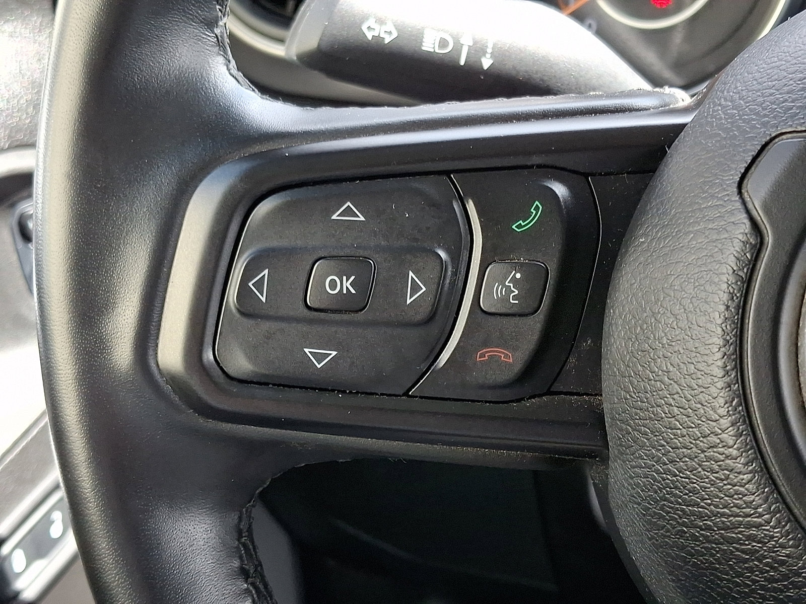 Certified 2022 Jeep Wrangler Sport AWD/4WD image 18