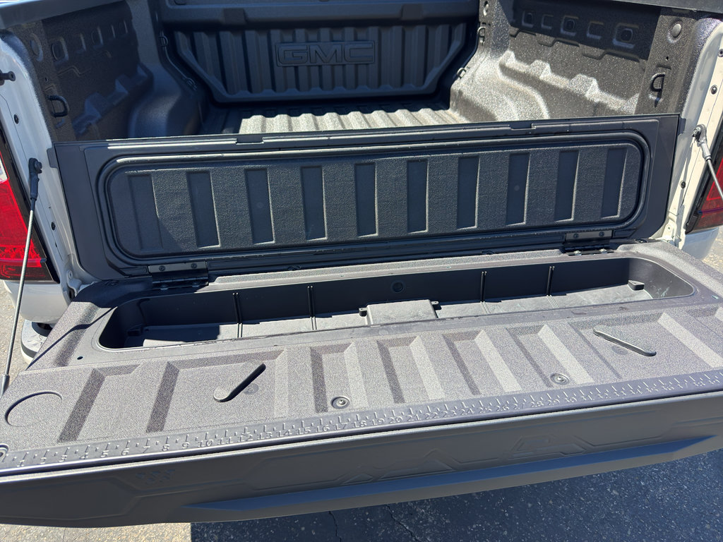 New 2026 GMC Canyon Denali AWD/4WD image 12
