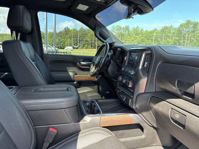 Used 2022 Chevrolet Silverado 1500 High Country w/ Technology Package image 13