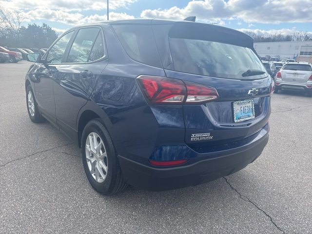Used 2023 Chevrolet Equinox LS image 5