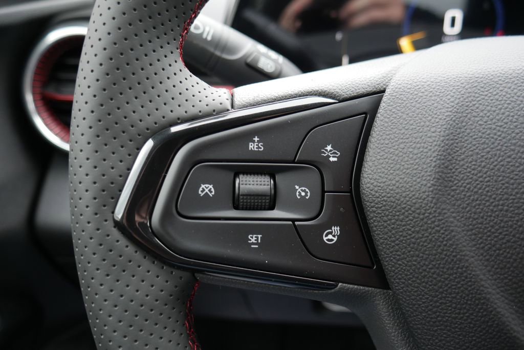 New 2026 Chevrolet Trax RS w/ Driver Confidence Package image 12