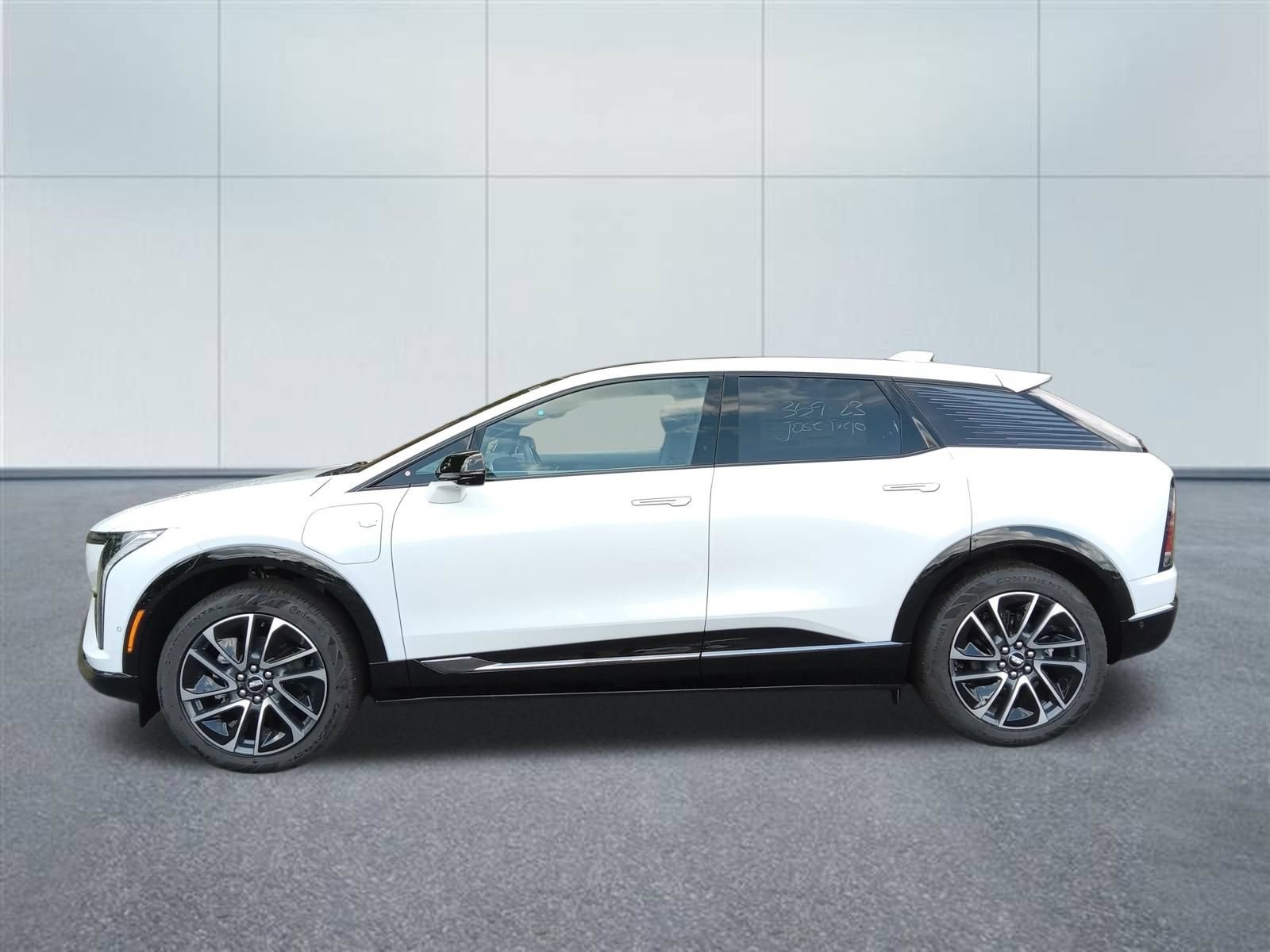 New 2027 Cadillac Optiq Sport AWD/4WD image 2