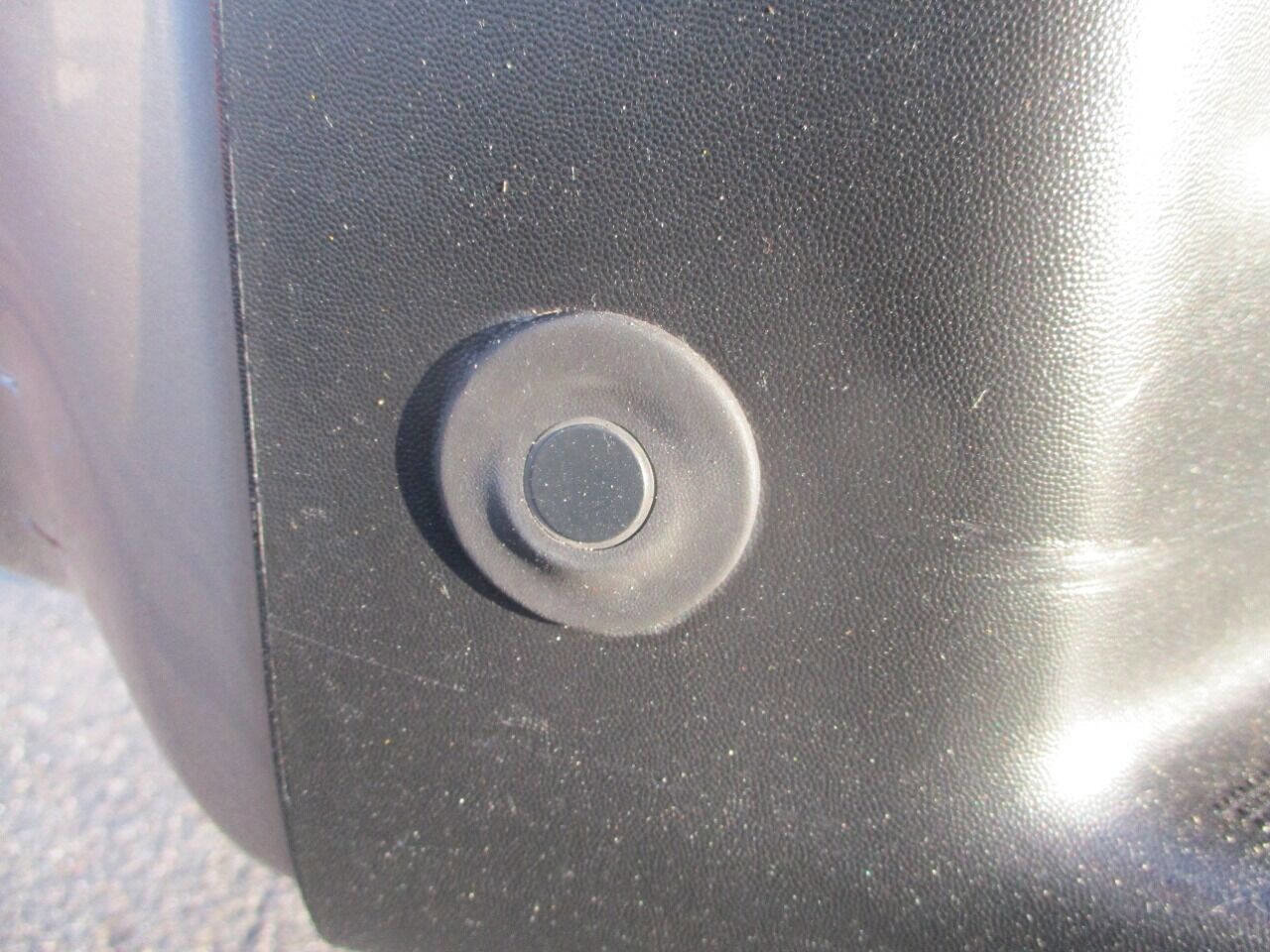 Used 2013 Ford F150 Lariat w/ Mid Equipment Group image 26