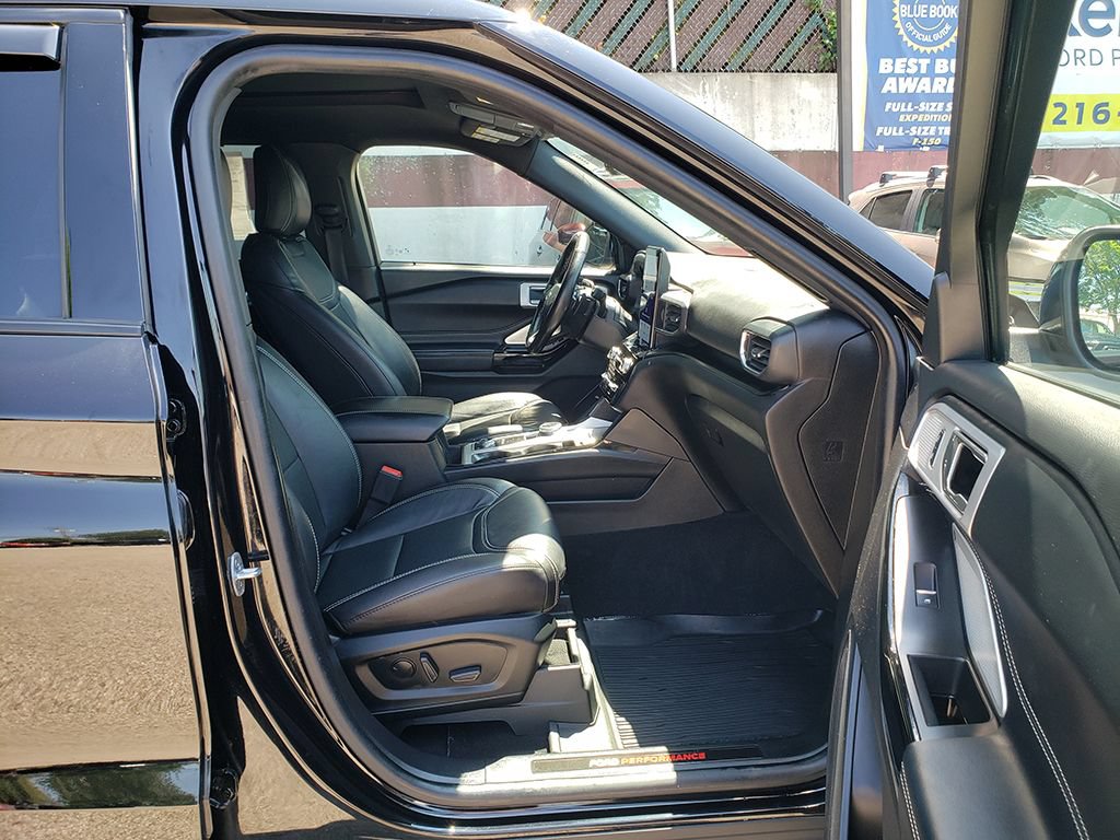 Certified 2022 Ford Explorer ST w/ Equipment Group 401A AWD/4WD image 19