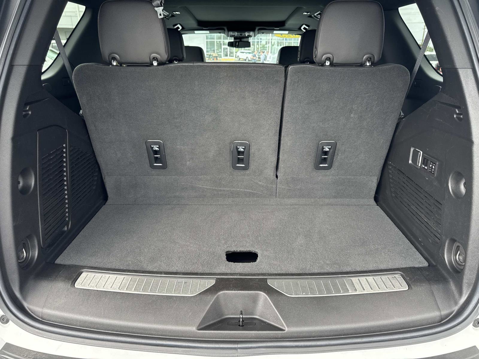 Used 2023 Chevrolet Tahoe RST w/ Luxury Package image 28