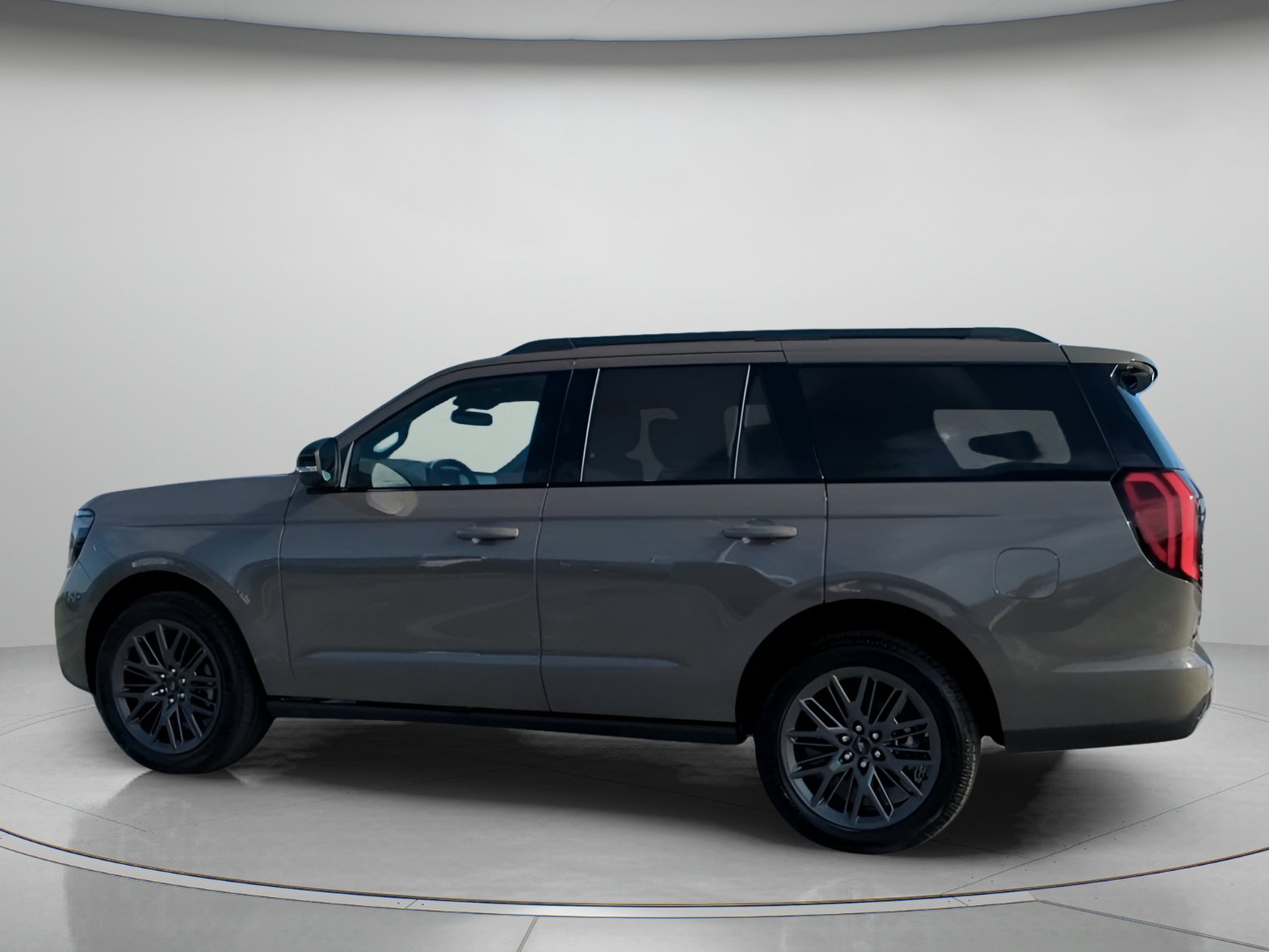 New 2027 Ford Expedition Platinum w/ Stealth Appearance Package AWD/4WD image 18