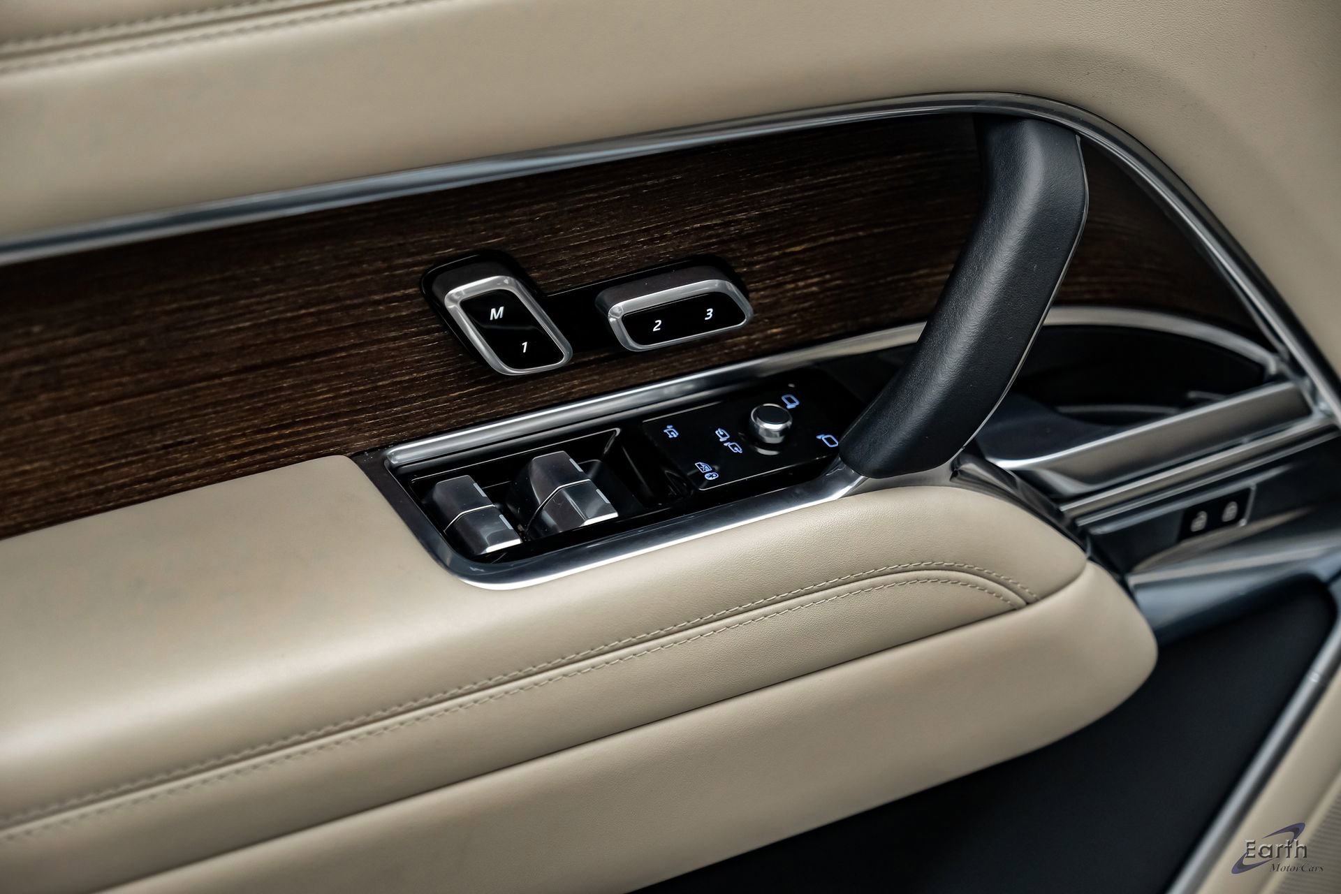 Used 2023 Land Rover Range Rover SE image 80