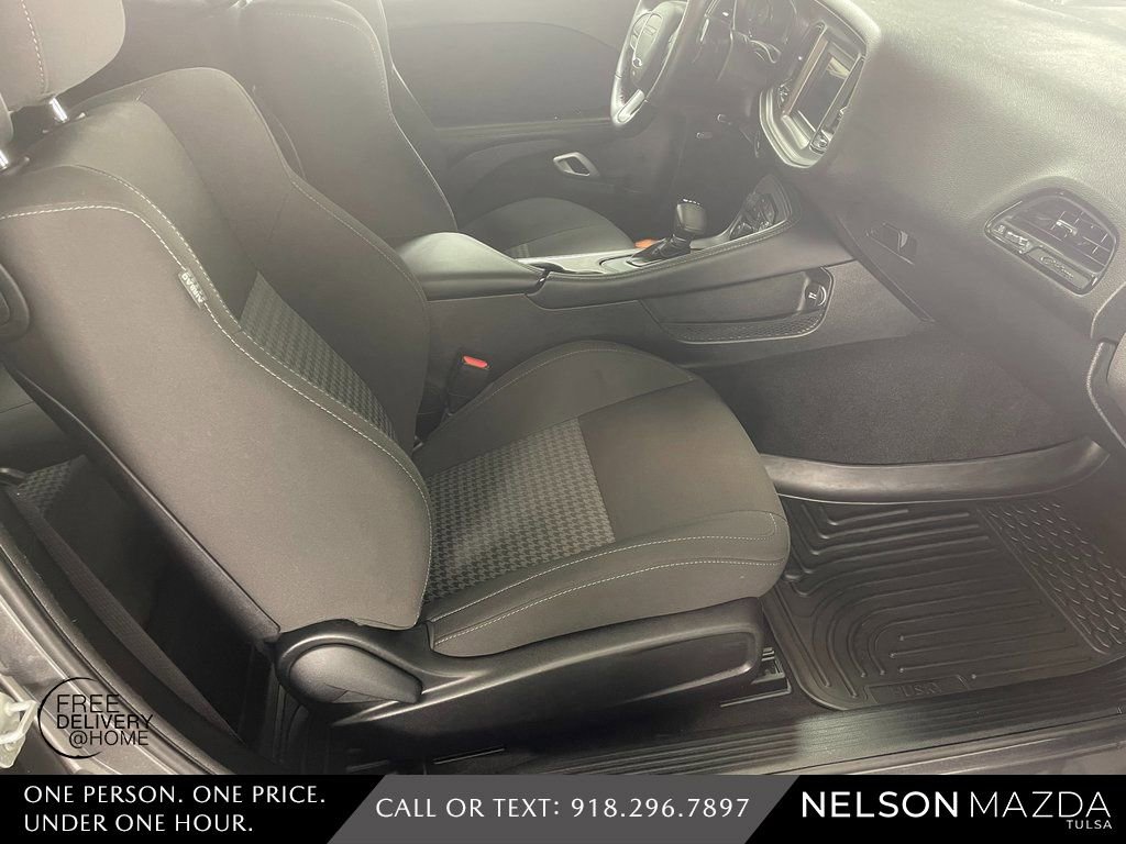 Used 2023 Dodge Challenger R/T w/ Blacktop Package image 41