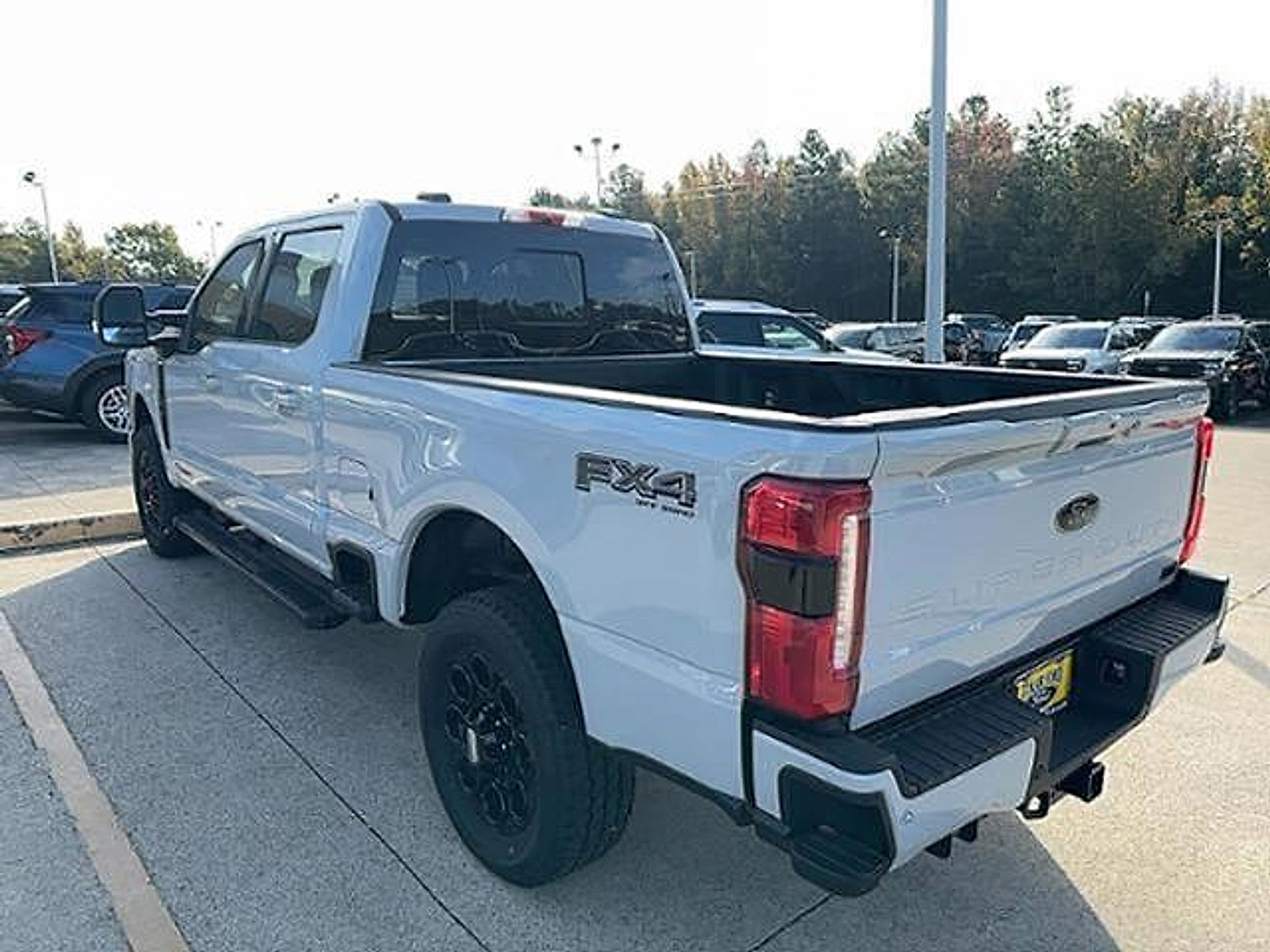 New 2026 Ford F250 XLT w/ XLT Premium Package AWD/4WD image 12