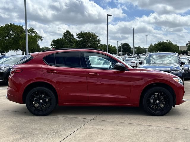 Used 2021 Alfa Romeo Stelvio Sprint w/ Nero Edizione RWD image 3