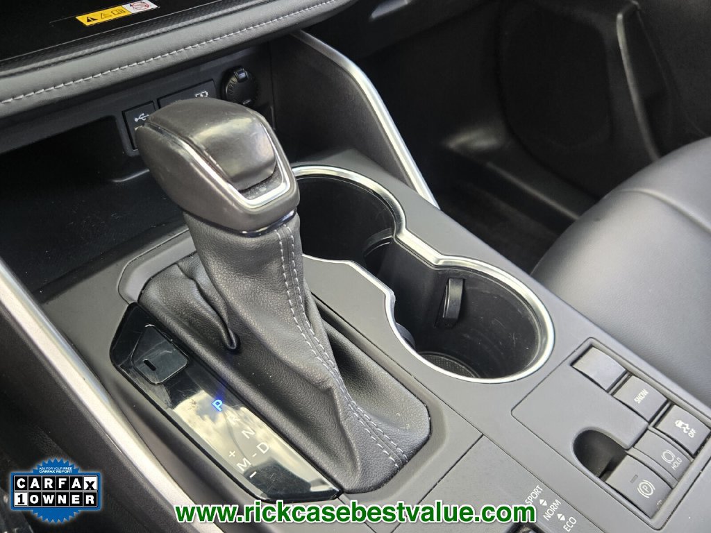 Used 2023 Toyota Highlander XSE FWD image 25
