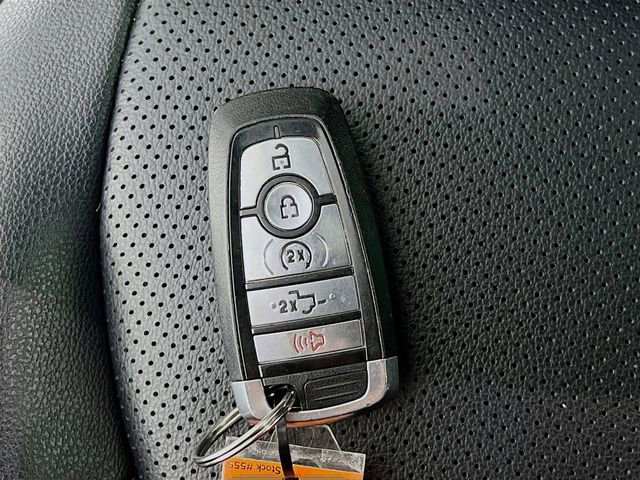 Used 2023 Ford F150 Lariat w/ Equipment Group 502A High image 31