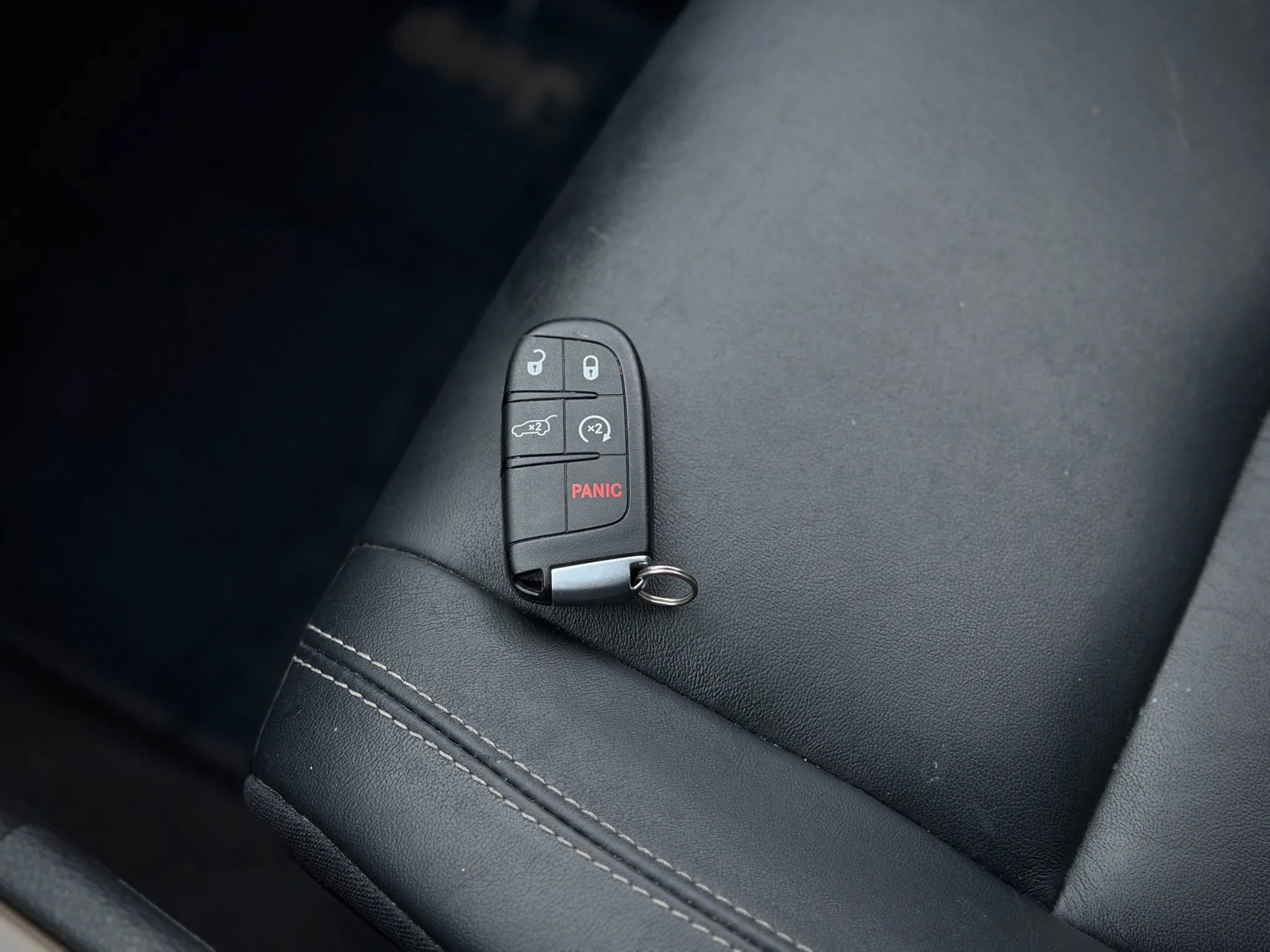 Used 2014 Jeep Grand Cherokee Limited image 22