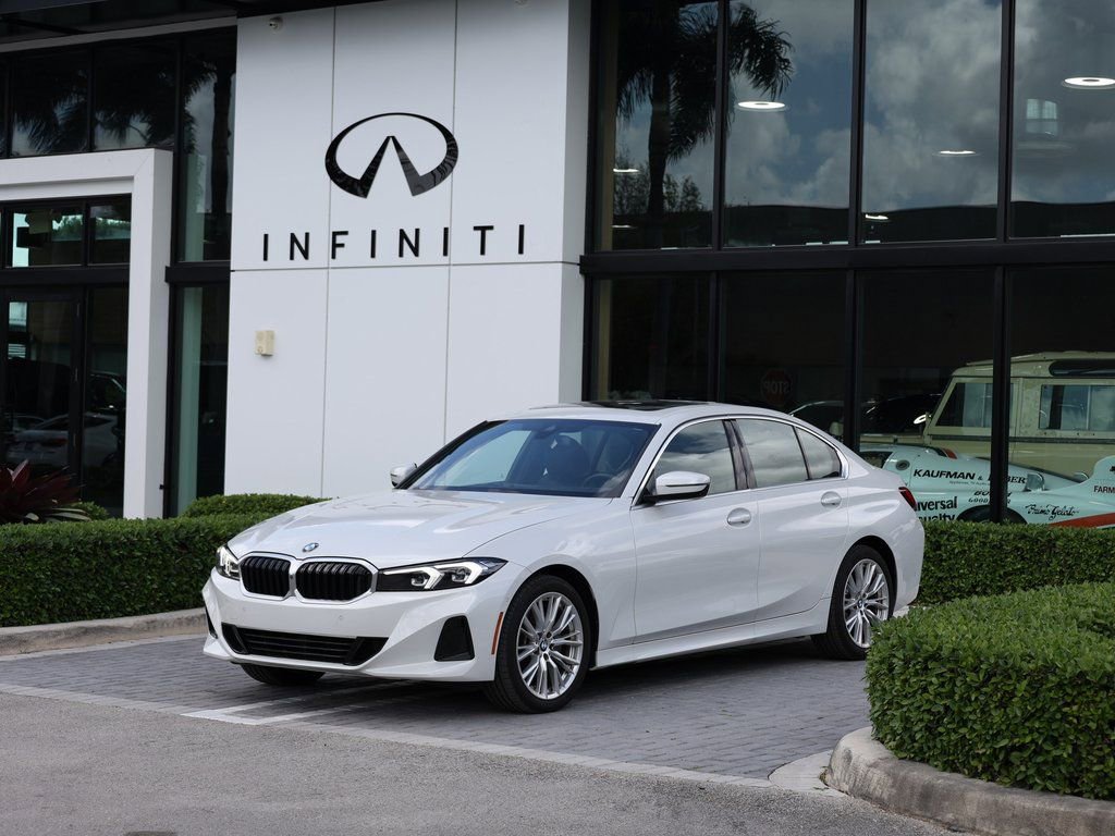 Used 2024 BMW 330i Sedan w/ Premium Package image 1