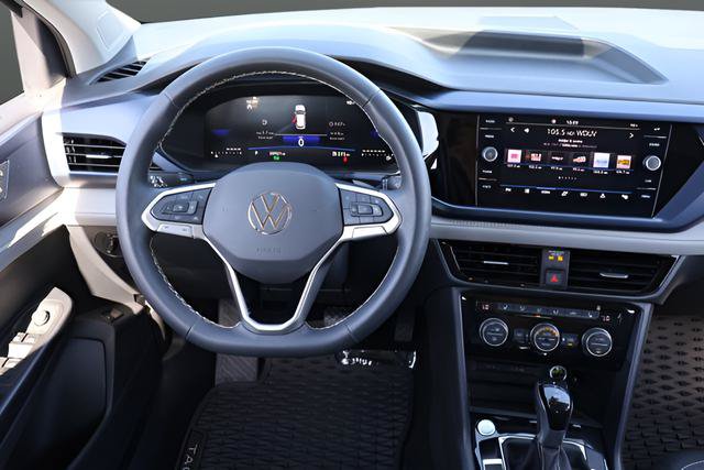 Certified 2024 Volkswagen Taos SE FWD image 15