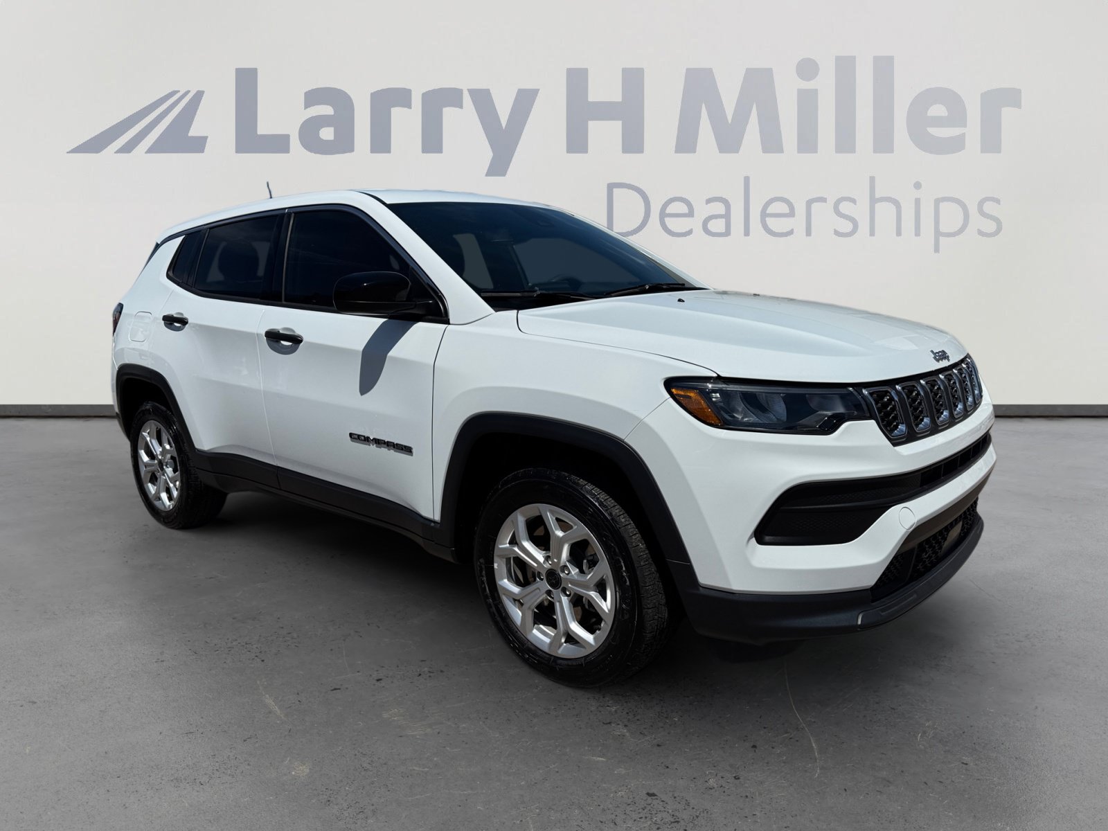 Certified 2025 Jeep Compass Sport AWD/4WD image 7