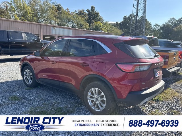 Used 2020 Ford Escape SE FWD image 4