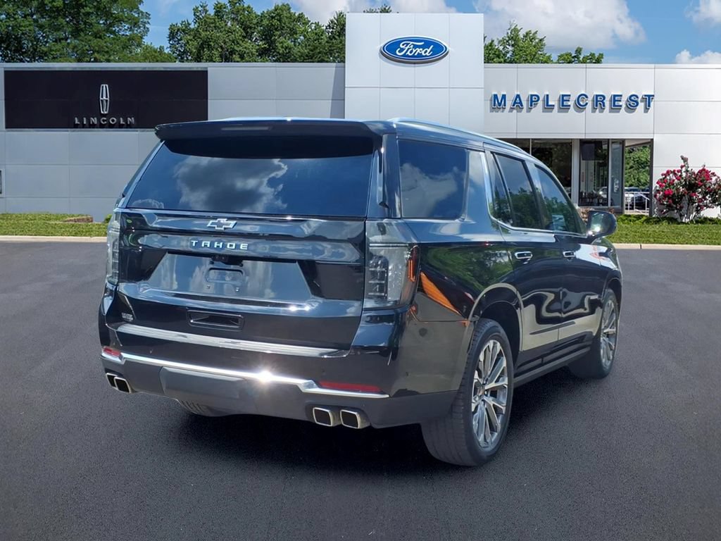Used 2025 Chevrolet Tahoe High Country AWD/4WD image 4