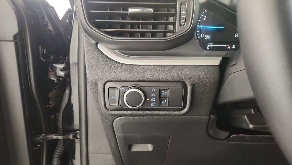 Certified 2023 Ford Explorer XLT image 24