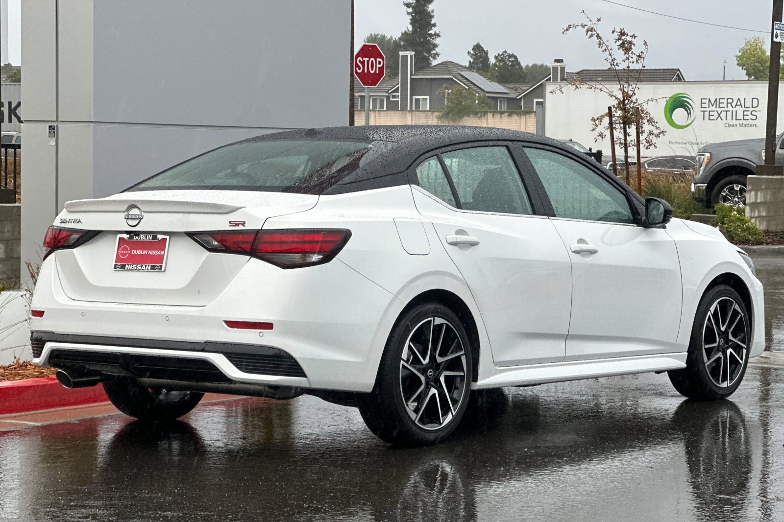 New 2025 Nissan Sentra SR image 4