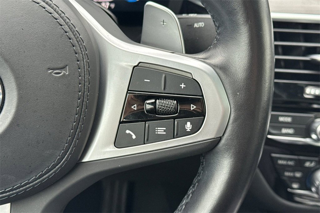 Used 2023 BMW M550i xDrive image 30