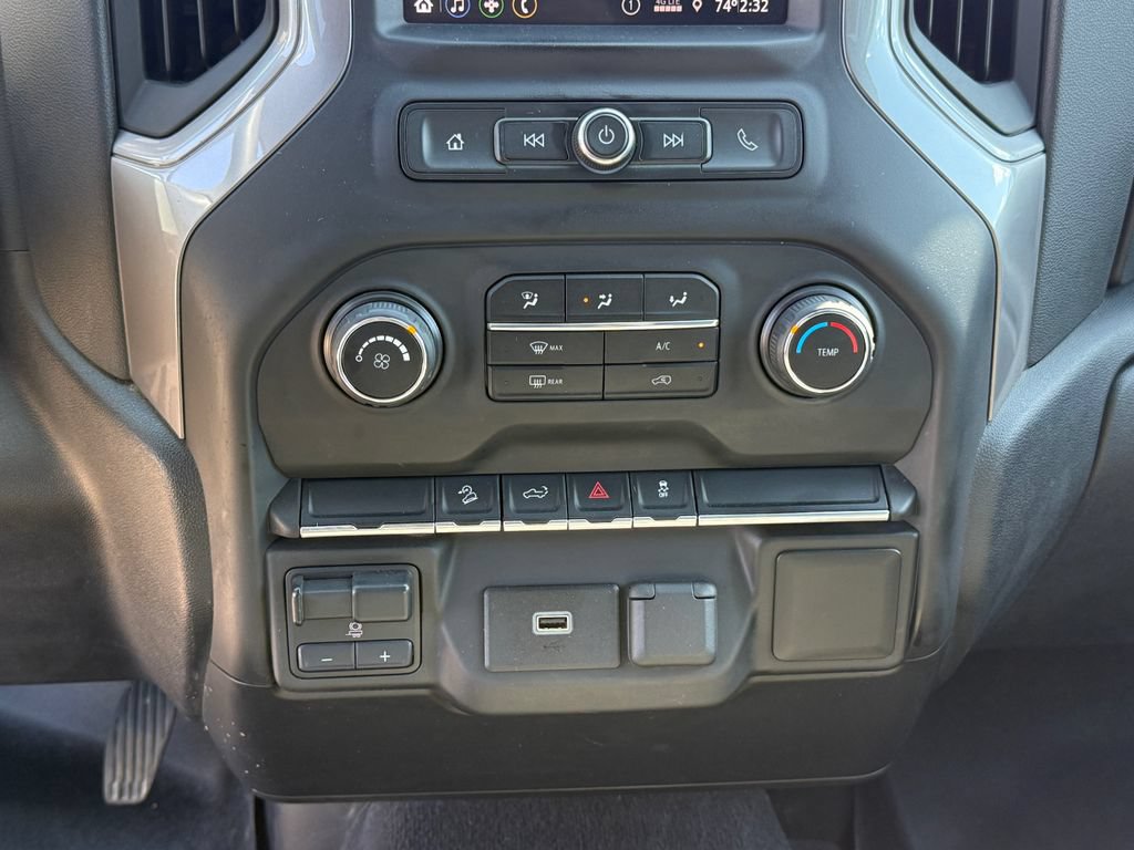 Certified 2020 Chevrolet Silverado 1500 Custom Trail Boss w/ Custom Convenience Package AWD/4WD image 21