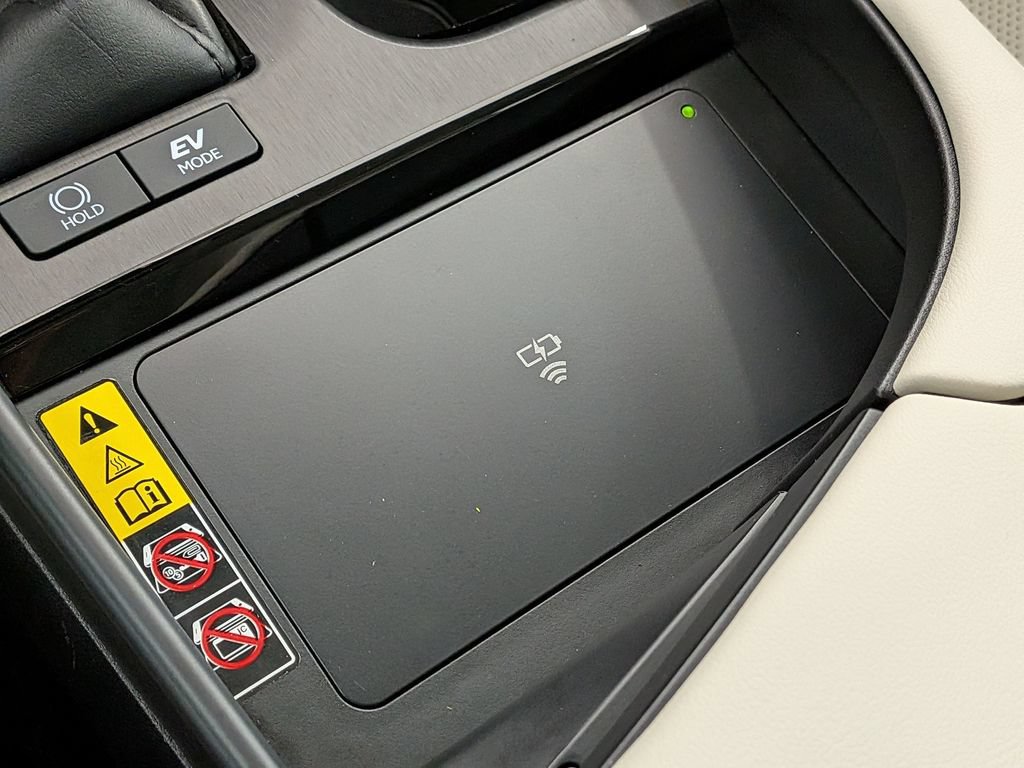Used 2025 Lexus ES 300h w/ Premium Package FWD image 28