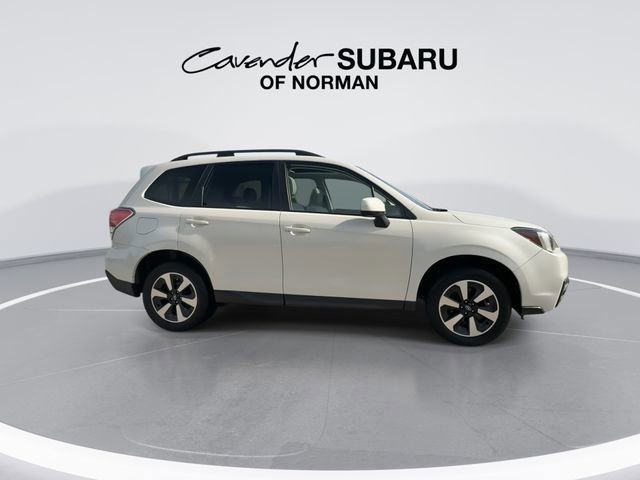 Used 2018 Subaru Forester 2.5i Premium w/ All-Weather Package image 9