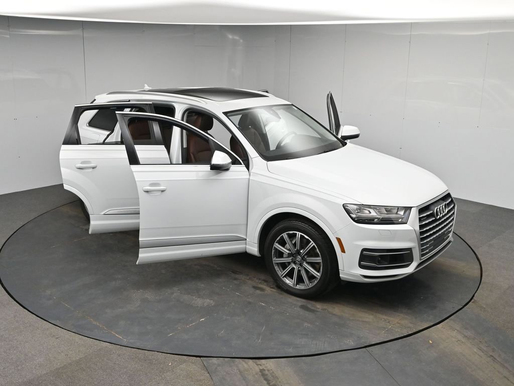 Used 2018 Audi Q7 3.0T Prestige image 61