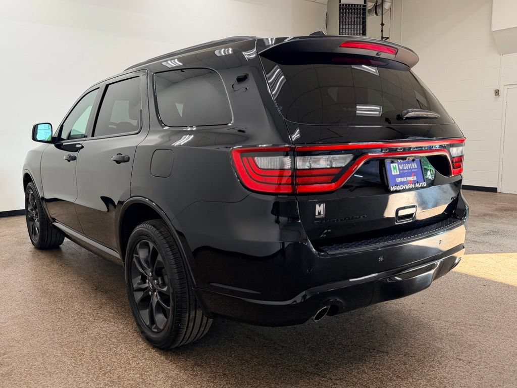 Used 2025 Dodge Durango GT AWD/4WD image 3