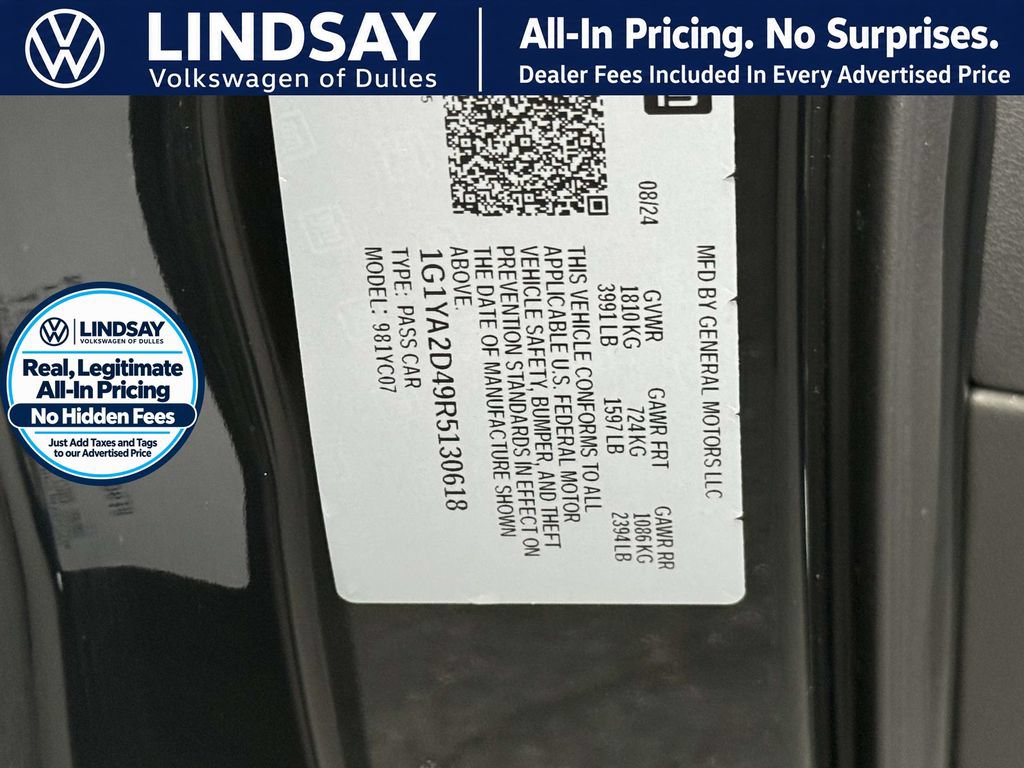 Used 2024 Chevrolet Corvette Stingray Coupe w/ Battery Protection Package RWD image 27