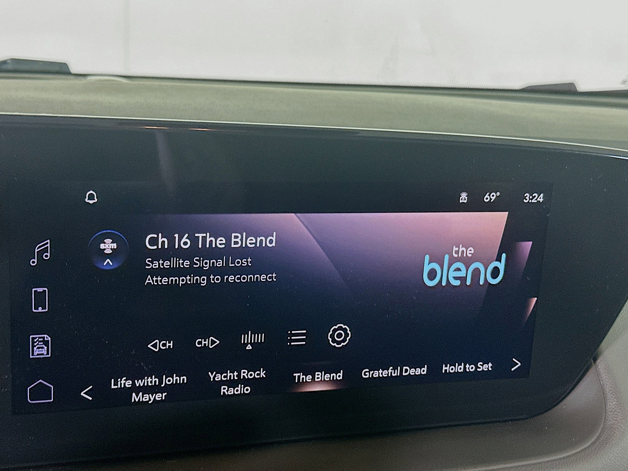 Used 2025 Buick Encore GX Preferred FWD image 21