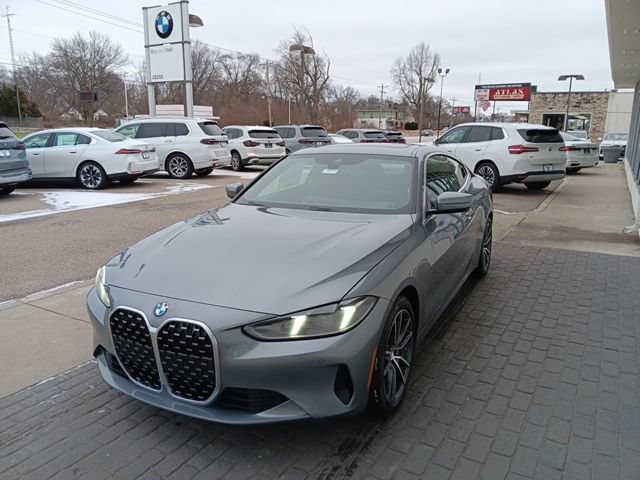 New 2025 BMW 430i xDrive Coupe w/ Convenience Package AWD/4WD image 3