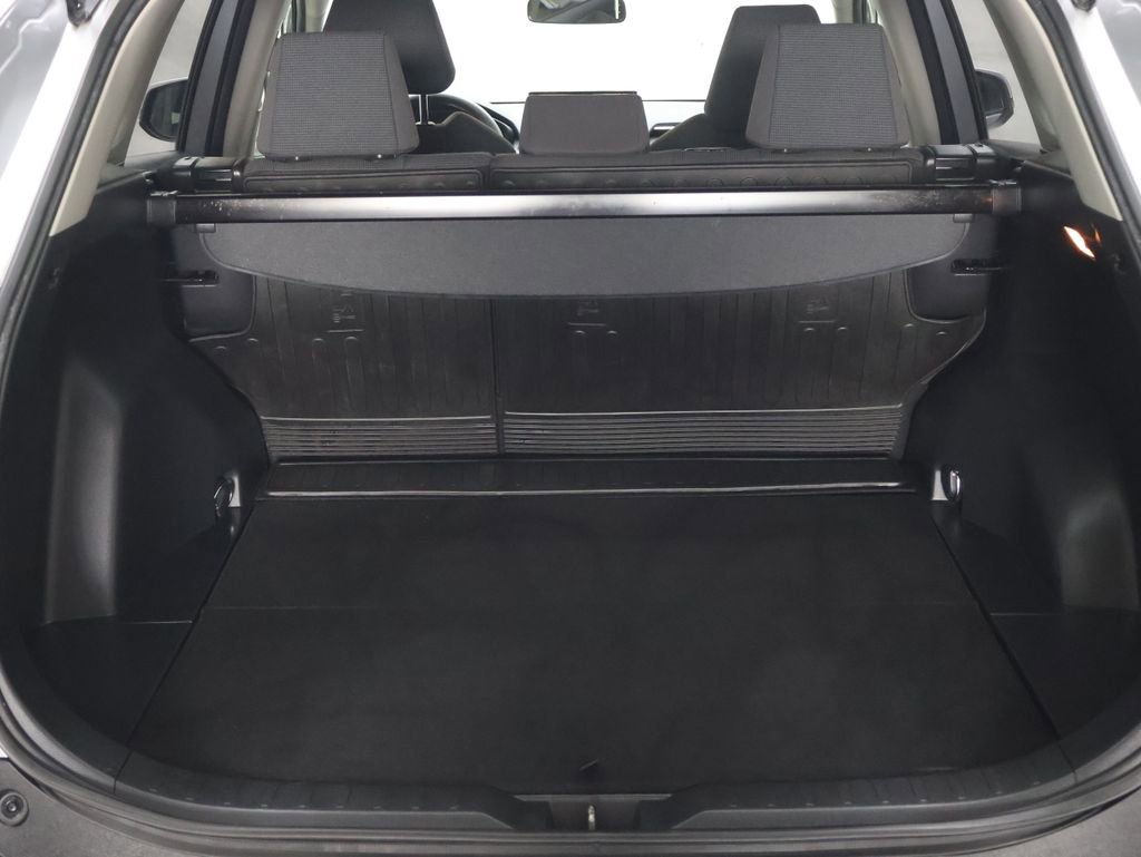Used 2019 Toyota RAV4 LE w/ All Weather Liner Package AWD/4WD image 15