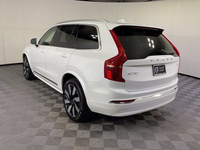 Certified 2024 Volvo XC90 T8 Ultimate AWD/4WD image 4