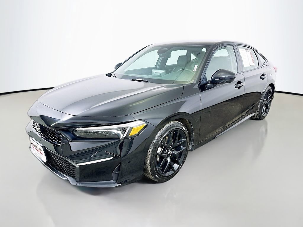 Used 2025 Honda Civic Sport image 3