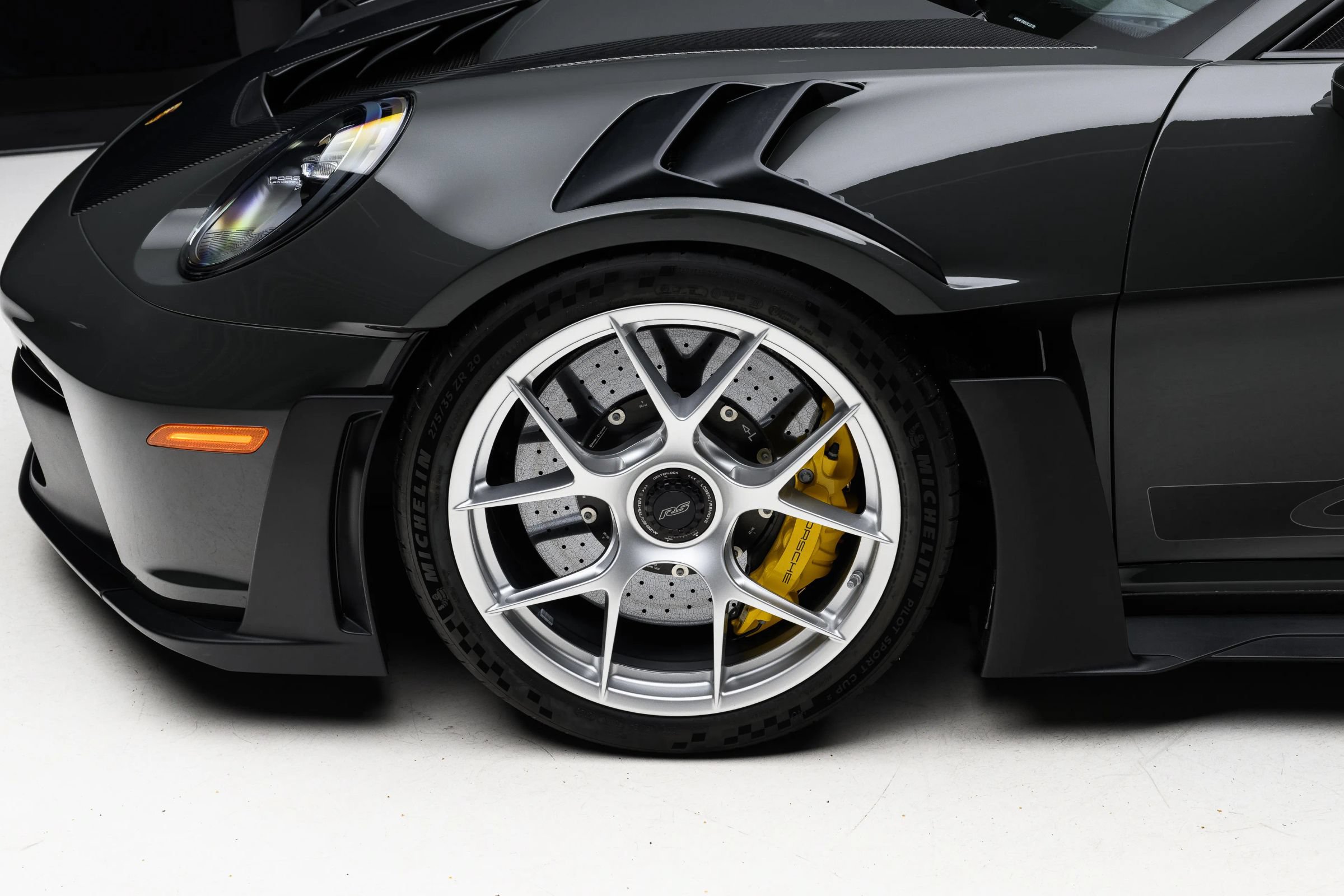 Used 2024 Porsche 911 GT3 RS RWD image 8
